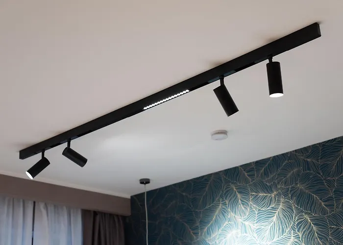 Отель типа "постель и завтрак" Flat Urban 4*
