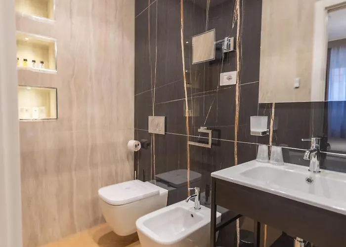 Flat Urban Отель типа "постель и завтрак" 4*
